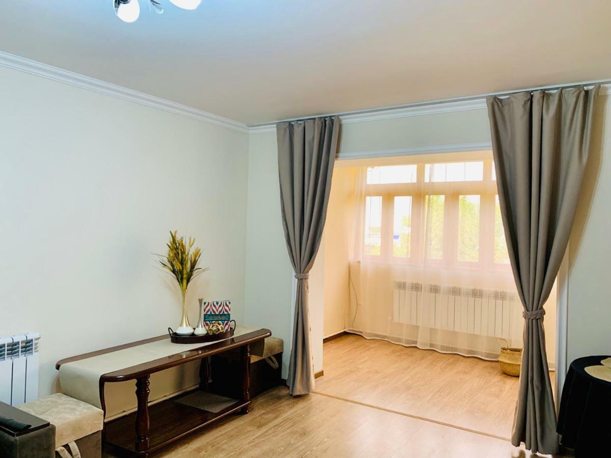 Samarkand Apartment ภายนอก รูปภาพ